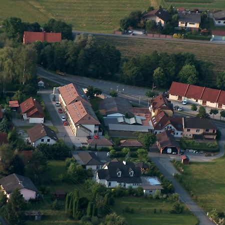 Apartmenthausmannstaetten Hausmannstatten Exterior foto