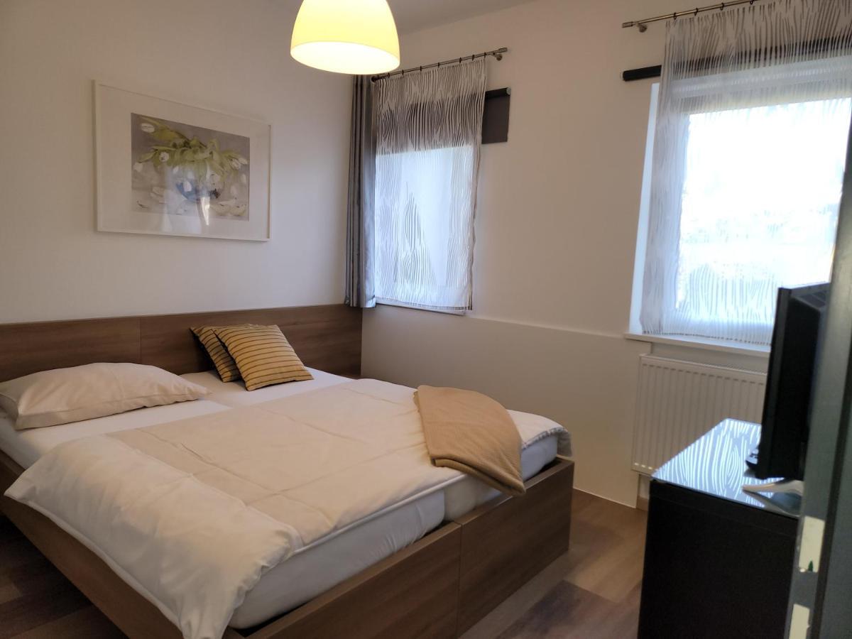 Apartmenthausmannstaetten Hausmannstatten Exterior foto